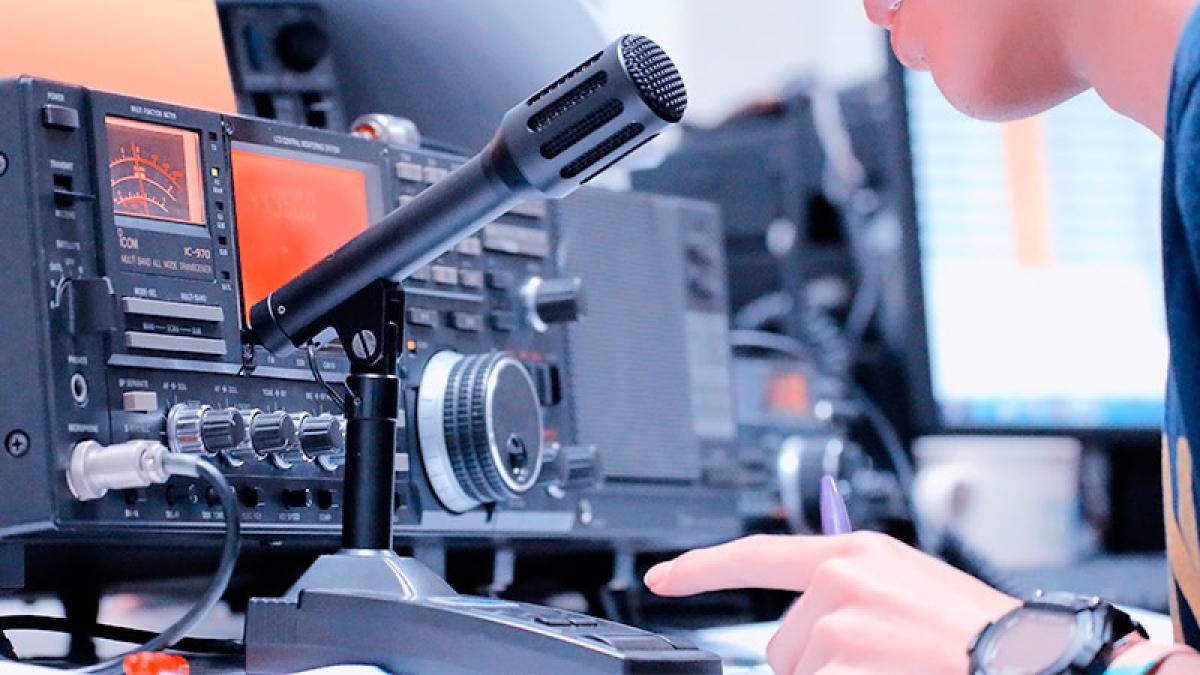 Le differenze tra i servizi di Radioamatore e PMR446.